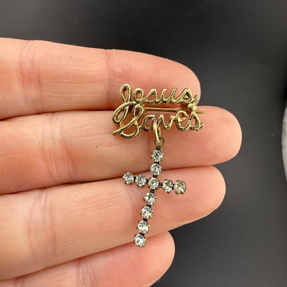 Vintage Brooch Lot Signed Trifari Sarah Coventry Bird Airplane Cat Clown - Picture 5 of 16